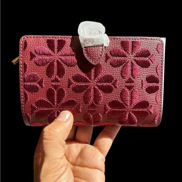 Kate Spade Maroon Floral Bifold Wallet (NWOT) - Picture 5 of 6
